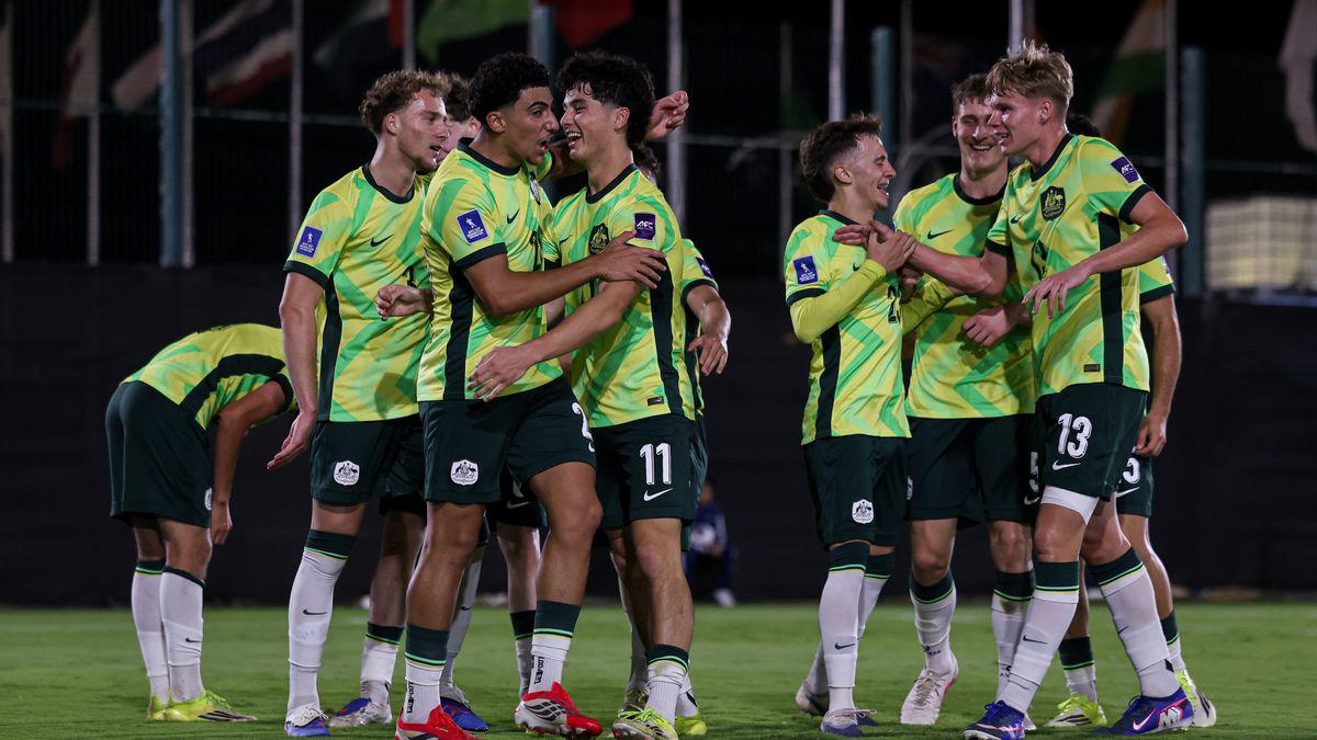 U17 Australia kết thúc trận tứ kết với chiến thắng 3-0, sau khi Akeem Gerald ấn định tỷ số ở phút 75. Kết quả này đưa U17 Australia gặp U17 Trung Quốc ở bán kết, diễn ra vào lúc 1h30 ngày 20/5 (giờ Hà Nội)