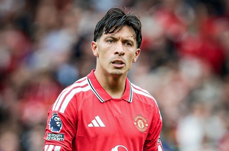 MU vẫn cần Martinez để triển khai tấn công từ tuyến dưới&nbsp;