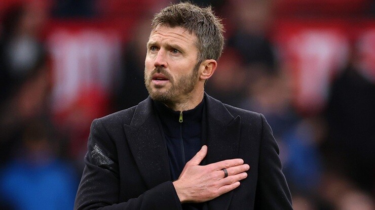Trận MU làm khách trước Chelsea có thể đánh dấu lần cuối HLV Michael Carrick nỗ lực cứu vãn chiếc ghế của mình