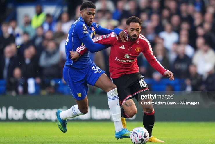 MU và Chelsea đều chơi tốt trong hiệp một