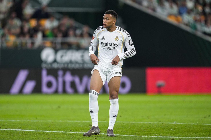 Một bản kiến nghị kêu gọi Real Madrid bán Mbappe được cho là đã thu hút hơn 73 triệu chữ ký