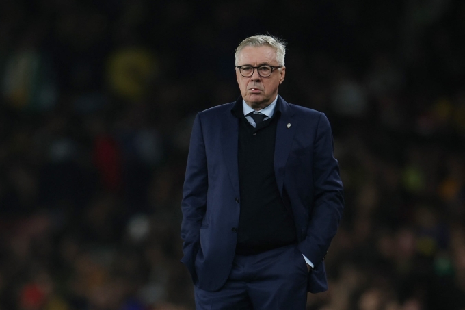 HLV Ancelotti trong trận giao hữu giữa Brazil và Senegal, trên sân Emirates, London, Anh hôm 15/11/2025. Ảnh: Reuters