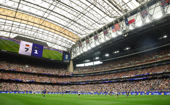 Màn hình lớn hiển thị tỷ số trận Đức gặp Curacao ở vòng bảng World Cup 2026 tại sân NRG, Houston, Mỹ ngày 14/6/2026. Ảnh: Reuters