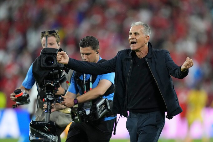 HLV Carlos Queiroz của Ghana ăn mừng sau trận thắng Panama ở bảng L World Cup 2026 trên sân Toronto, Canada ngày 17/6. Ảnh: AP