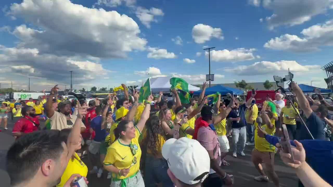 Brazil - Haiti: Vinicius, Cunha đá chính