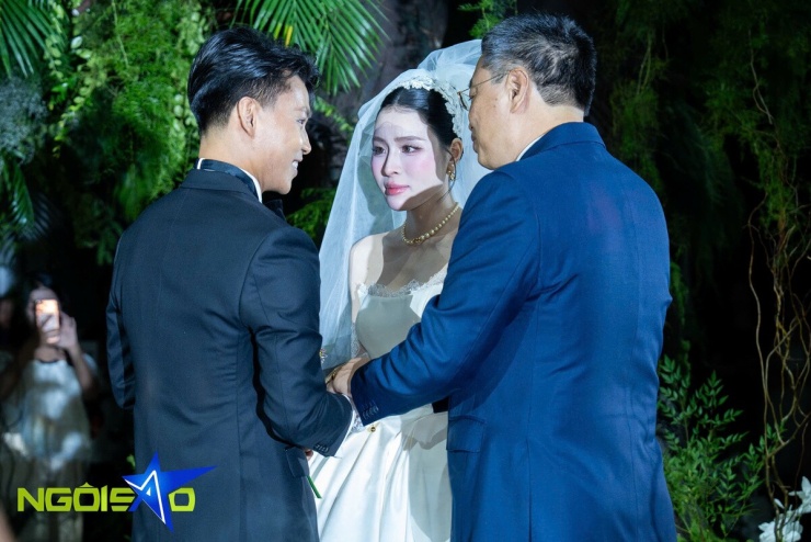 Văn Thanh nghẹn ngào nhớ cha trong ngày cưới - 8