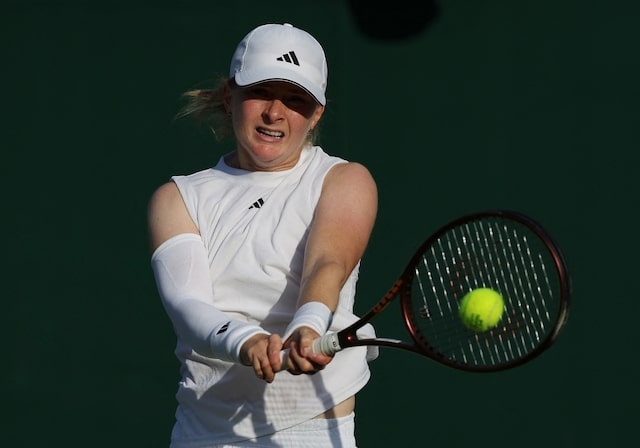 Jones trong trận gặp Martic ở vòng một Wimbledon 2024, tại tổ hợp All England Club, London, Anh. Ảnh: Reuters