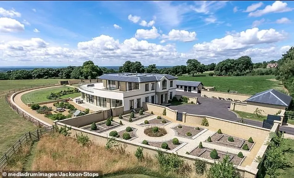 Căn biệt thự của Haaland nằm ở khu vực đắt đỏ ở Manchester. Ảnh: Daily Mail