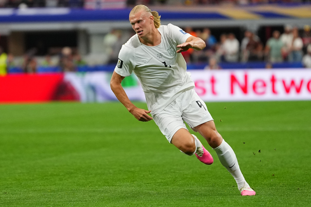 Tiền đạo Na Uy Erling Haaland trong trận Bờ Biển Ngà gặp Na Uy ở vòng 1/16 World Cup 2026, trên sân Dallas tại Mỹ, ngày 30/6. Ảnh: AP
