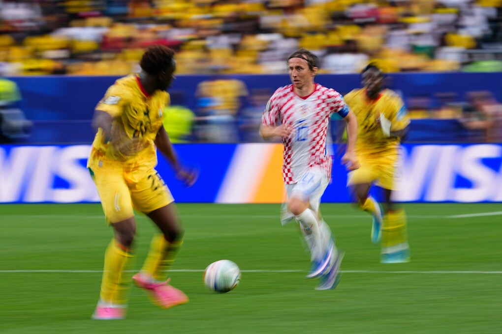 Luka Modric đi bóng trong trận Croatia thắng Ghana 2-1 ở lượt cuối bảng L World Cup 2026 trên sân Philadelphia, Mỹ ngày 27/6/2026. Ảnh: AP
