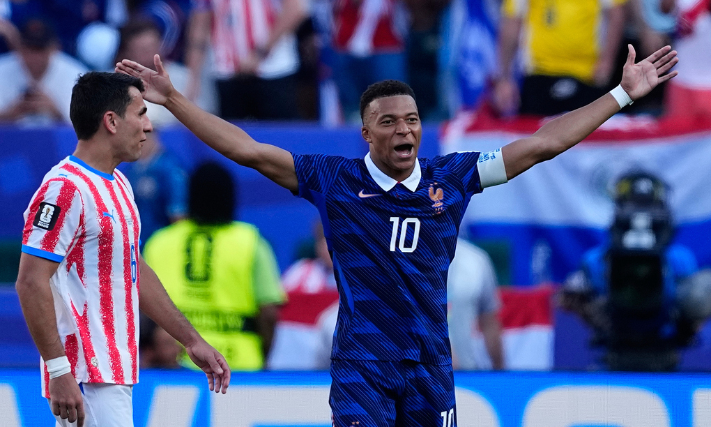 Kylian Mbappe mừng bàn duy nhất giúp Pháp thắng Paraguay 1-0 ở vòng 1/8 World Cup 2026 trên sân Lincoln Financial, thành phố Philadelphia, bang Pennsylvania, Mỹ ngày 4/7/2026. Ảnh: AP