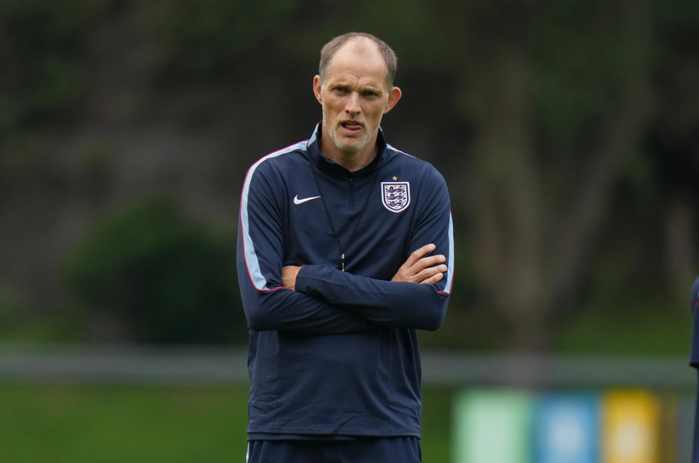 HLV Thomas Tuchel trong buổi tập trước trận. Ảnh: AP