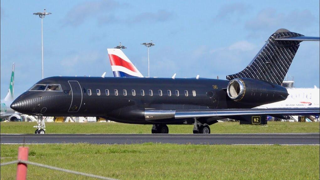 Chuyên cơ của Cristiano Ronaldo, mã đăng ký LX-GOL, tại sân bay Lisbon, Bồ Đào Nha, ngày 23/3/2025. Ảnh: Lisbon Airport Spotting