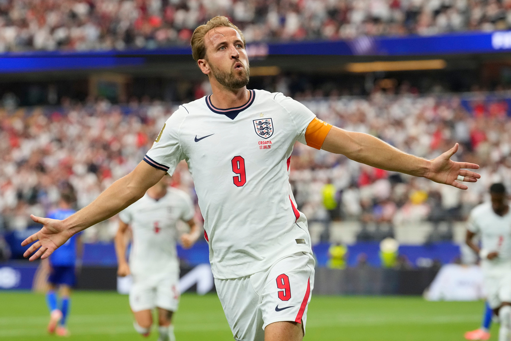 Harry Kane mừng bàn trong trận Anh thắng Croatia 4-2 ở bảng L World Cup 2026 tại Arlington, Texas ngày 17/6. Ảnh: AP