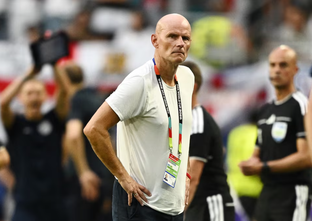 HLV Stale Solbakken sau trận Na Uy – Anh ở tứ kết World Cup 2026 trên sân Hard Rock, Miami, Mỹ ngày 11/7/2026. Ảnh: Reuters