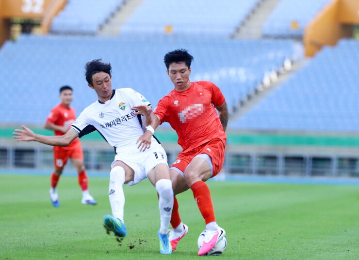 Xuân Son ghi bàn, ĐT Việt Nam ngược dòng hạ đội K-League 1 trước AFF Cup - 6