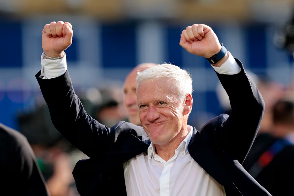 HLV Didier Deschamps ăn mừng sau trận Pháp – Morocco ở tứ kết World Cup 2026 trên sân Boston, Foxborough, Mỹ ngày 9/7/2026. Ảnh: Reuters