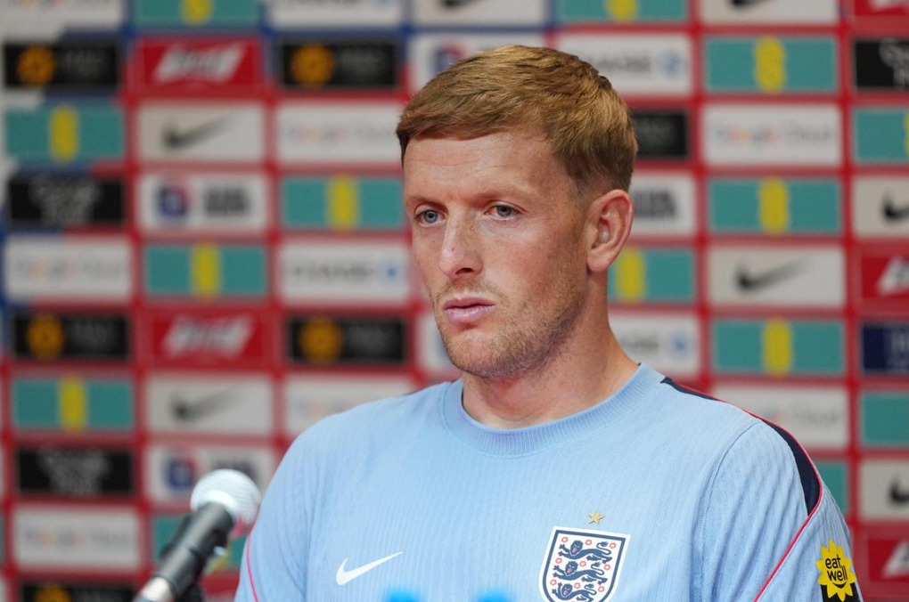 Jordan Pickford trong buổi họp báo tại Làng bóng đá Swope, Kansas City, Missouri, Mỹ ngày 13/7/2026. Ảnh: Reuters