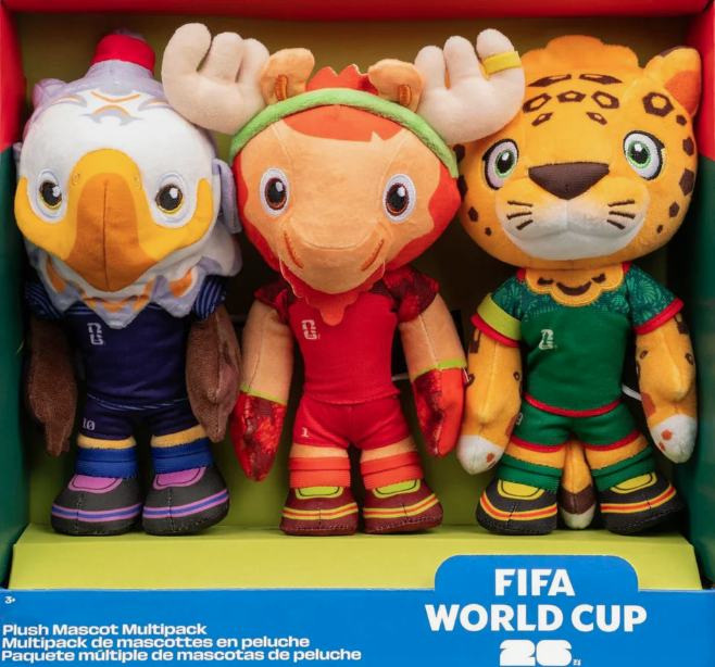 Ba mẫu mascot Clutch, Maple và Zayu của đại diện cho 3 nước đồng tổ chức World Cup 2026 - Mỹ, Canada, Mexico do Jazwares sản xuất.