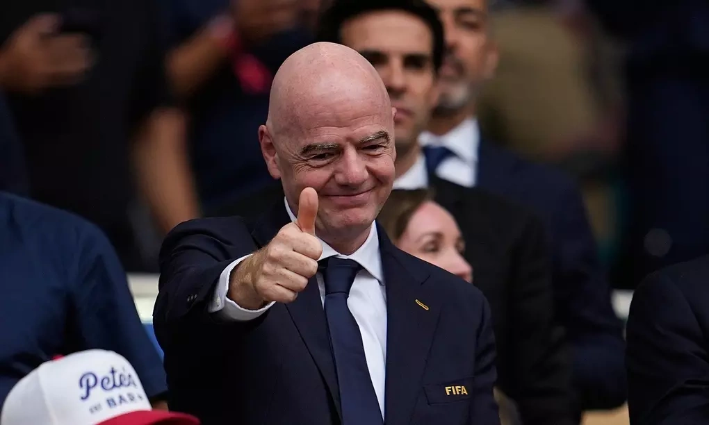 Chủ tịch FIFA Gianni Infantino dự khán trận tứ kết World Cup giữa Na Uy và Anh trên sân Hard Rock ở Miami Gardens, bang Florida, Mỹ ngày 11/7/2026. Ảnh: AP
