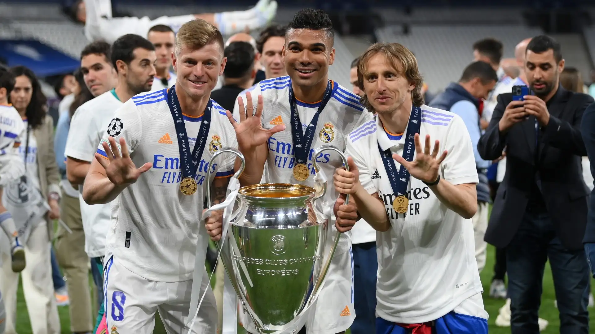 Hàng tiền vệ từng là niềm tự hào của Real Madrid, khi họ sở hữu Kroos, Casemiro và Modric (từ trái qua phải)
