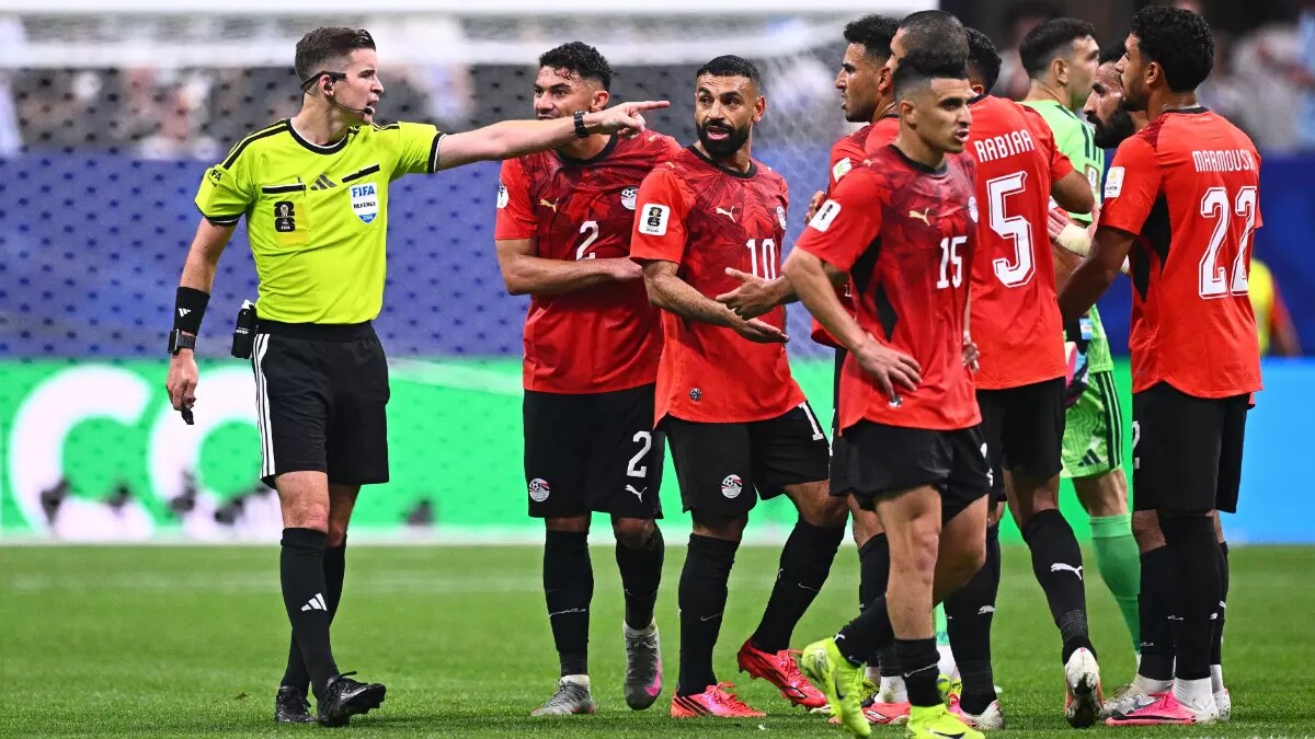 Trận đấu giữa Ai Cập và Argentina có nhiều tranh cãi